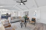 1701 Deep Wood Dr - Photo 4