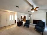 240 Reed Cir - Photo 3