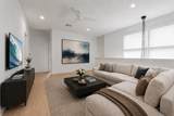 2520 Sutherland St - Photo 13