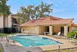 1202 Thorpe Ln - Photo 15