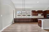 1009 Wolcott Dr - Photo 13