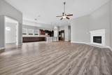 1009 Wolcott Dr - Photo 2