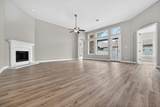 1009 Wolcott Dr - Photo 9