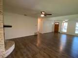 900 Riddlewood Dr - Photo 5