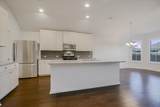 220 Allegrini St - Photo 11