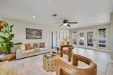 200 Meadow Ln - Photo 18