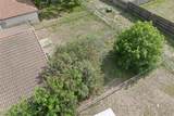 911 Crockett St - Photo 37