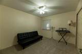 2604 Hutton Ln - Photo 17