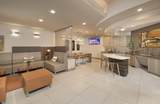 11400 Domain Dr - Photo 8