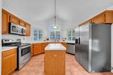 1133 Lago Vista St - Photo 8