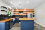 301 Stassney Ln - Photo 11