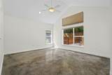 301 Stassney Ln - Photo 17