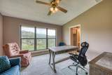 801 Grassy Knoll - Photo 14