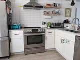 8605 Putnam Dr - Photo 2