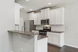 1615 Airedale Rd - Photo 13
