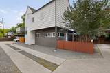 400 51 St - Photo 2