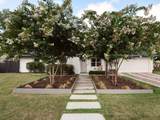 3009 Val Dr - Photo 1