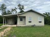 806 8th St - Photo 1