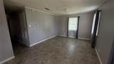 806 8th St - Photo 3