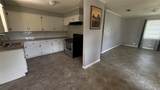 806 8th St - Photo 6