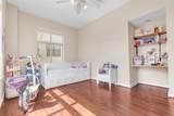 711 26th St - Photo 15