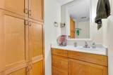 711 26th St - Photo 18