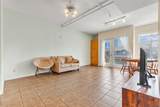 711 26th St - Photo 8
