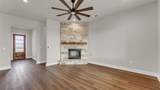 379 Prairie Point Dr - Photo 5