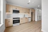 634 Central Pkwy - Photo 13