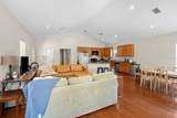 716 35th St - Photo 13