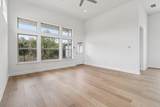 628 Treadwell Ln - Photo 5