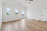 628 Treadwell Ln - Photo 9