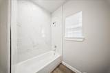 1624 Collin St - Photo 20