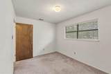 1303 Creekview Dr - Photo 18