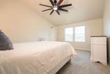 913 Hander Ln - Photo 12