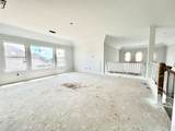 623 Breeze Hollow Ln - Photo 7