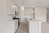 102 Melrose St - Photo 12
