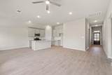 102 Melrose St - Photo 5
