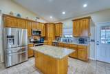 809 Skyline Dr - Photo 13