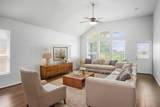 717 Old Settlers Dr - Photo 4