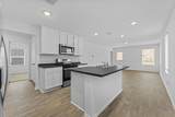 118 Schuenemann Way - Photo 4
