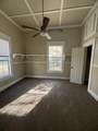302 Burleson St - Photo 13