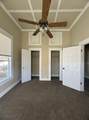 302 Burleson St - Photo 17