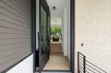 1102 Summit St - Photo 5