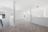 624 Breeze Hollow Ln - Photo 17