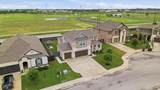 1515 Foxglove Dr - Photo 4