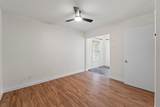 2303 East Side Dr - Photo 15