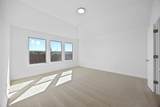 113 Malibu - Photo 12