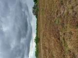 1060 Fox Ln - Photo 5