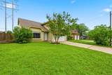 1701 Hunters Trl - Photo 2